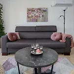 Martina With Free & Jacuzzi Villa