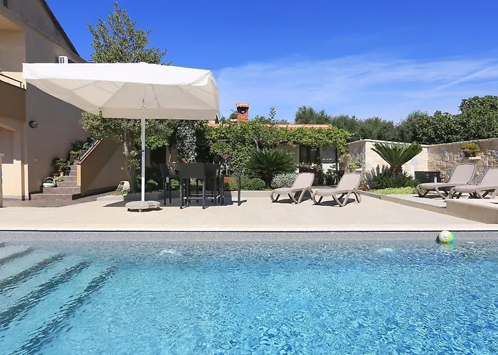 Martina With Free & Jacuzzi Villa